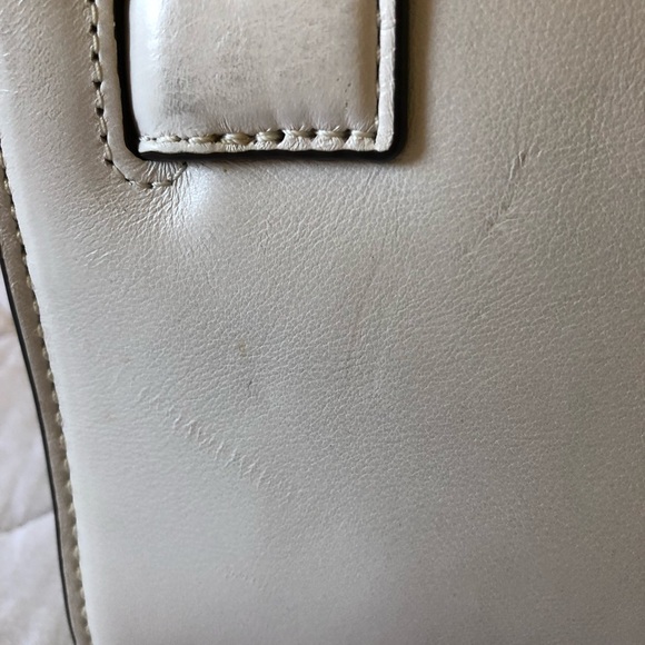 💕hp💕Michael Kors Hamilton Messenger Traveler Bag - Picture 7 of 9